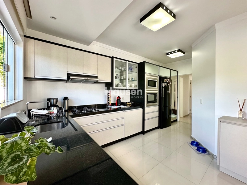 Casa Mobiliada com Piscina no bairro Bruschal!: 16ª foto da galeria de imagens do imóvel