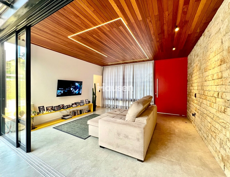 Linda Casa em Loteamento de Alto Padrão na Guabiruba!: 3ª foto da galeria de imagens do imóvel