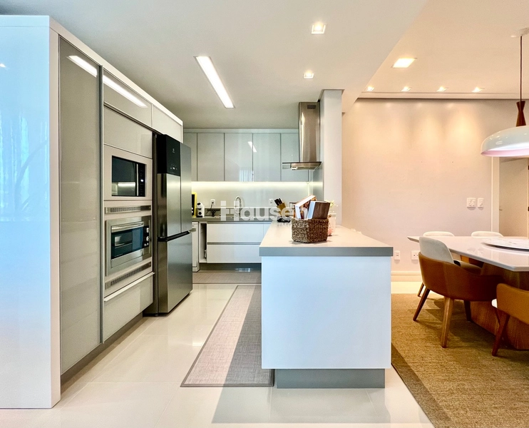 Lindo Apartamento Mobiliado no São Luiz: 8ª foto da galeria de imagens do imóvel