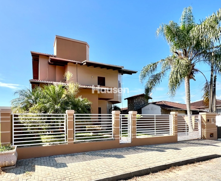Casa com 3 suítes no Jardim Maluche!: 2ª foto da galeria de imagens do imóvel