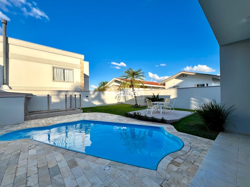 Linda Casa com Piscina no Jardim Maluche: 13ª foto da galeria de imagens do imóvel