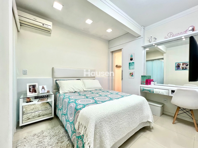 Linda Casa com Piscina no Jardim Maluche: 15ª foto da galeria de imagens do imóvel