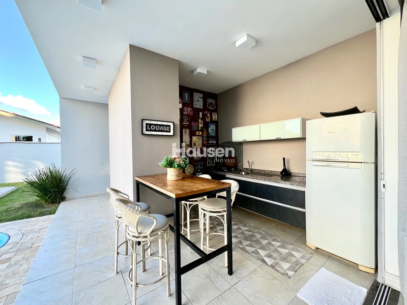 Linda Casa com Piscina no Jardim Maluche: 12ª foto da galeria de imagens do imóvel
