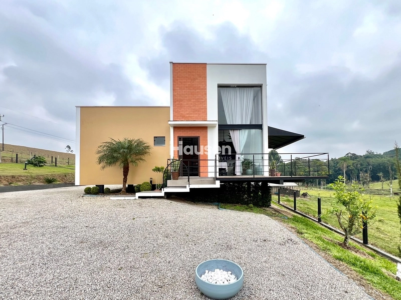 Casa de campo moderna com 2 suítes – Campeche, Itajaí: 1ª foto da galeria de imagens do imóvel