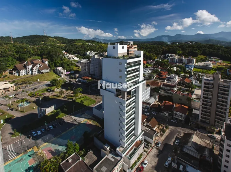 3 suítes no Centro de Brusque: 2ª foto da galeria de imagens do imóvel