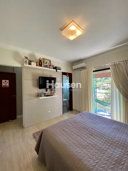 Linda Casa com 4 quartos em Guabiruba!: 19ª foto da galeria de imagens do imóvel
