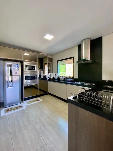 Linda Casa com 4 quartos em Guabiruba!: 10ª foto da galeria de imagens do imóvel