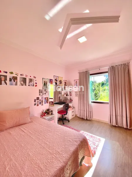 Linda Casa com 4 quartos em Guabiruba!: 21ª foto da galeria de imagens do imóvel