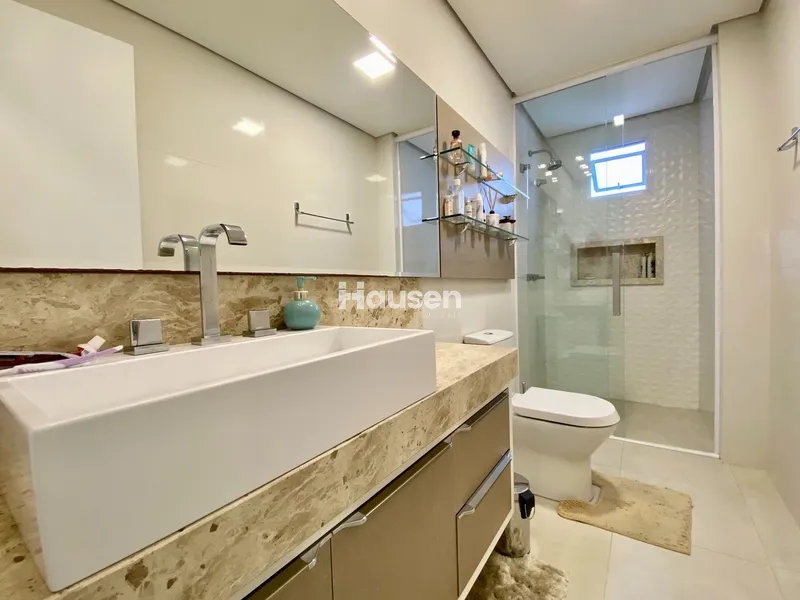 LINDO APARTAMENTO MOBILIADO NO SÃO LUIZ: 22ª foto da galeria de imagens do imóvel