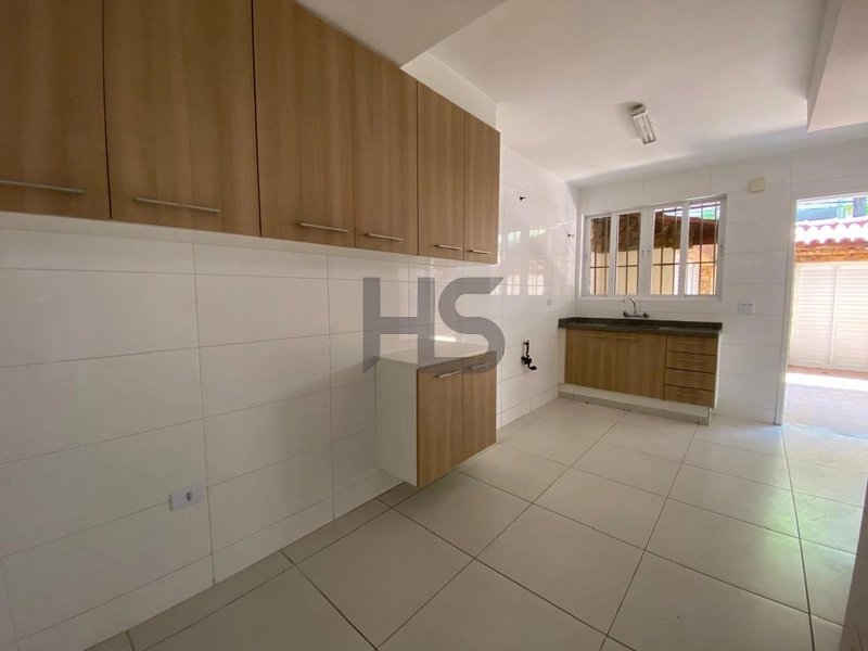 Casa com 4 Quartos à venda: 6ª foto da galeria de imagens do imóvel