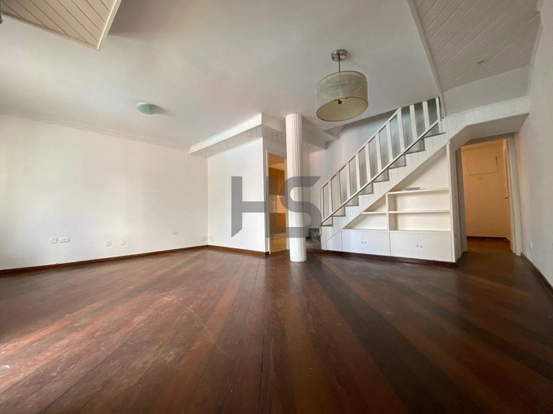 Casa com 4 Quartos à venda: 1ª foto da galeria de imagens do imóvel