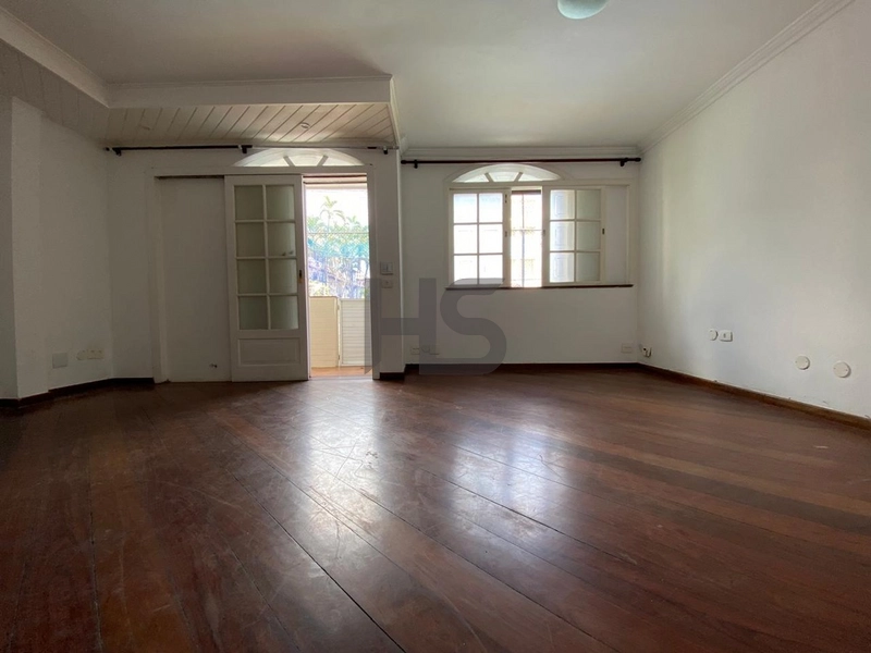Casa com 4 Quartos à venda: 5ª foto da galeria de imagens do imóvel