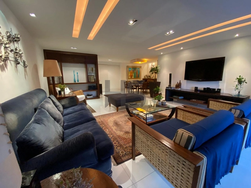 4 Quartos Condominio Park Palace: 1ª foto da galeria de imagens do imóvel