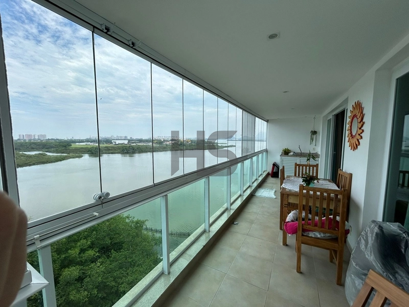 4 Quartos Essence Condominium