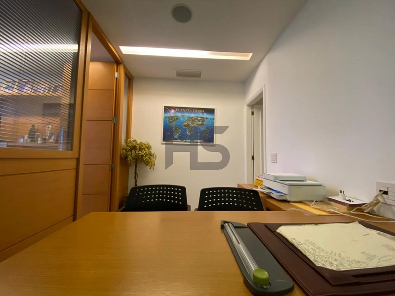 Sala Comercial à Venda – Barra Trade 1: 3ª foto da galeria de imagens do imóvel