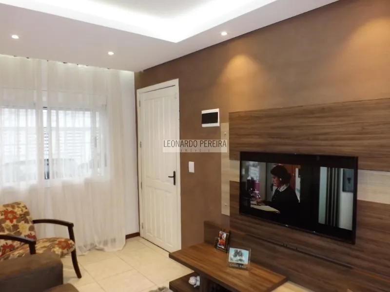 Casa em Canoas com 2 dormitórios!: 2ª foto da galeria de imagens do imóvel
