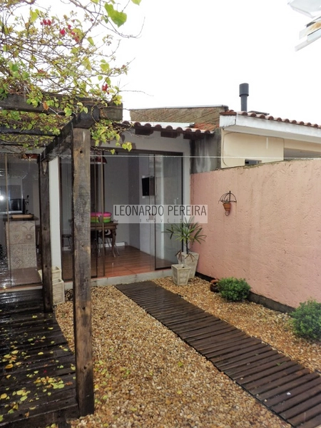 Casa em Canoas com 2 dormitórios!: 12ª foto da galeria de imagens do imóvel