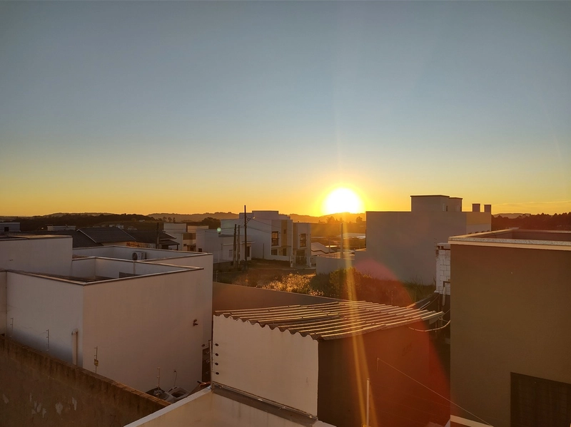 Sobrado novo com 3 quartos no Desbravador: 2ª foto da galeria de imagens do imóvel