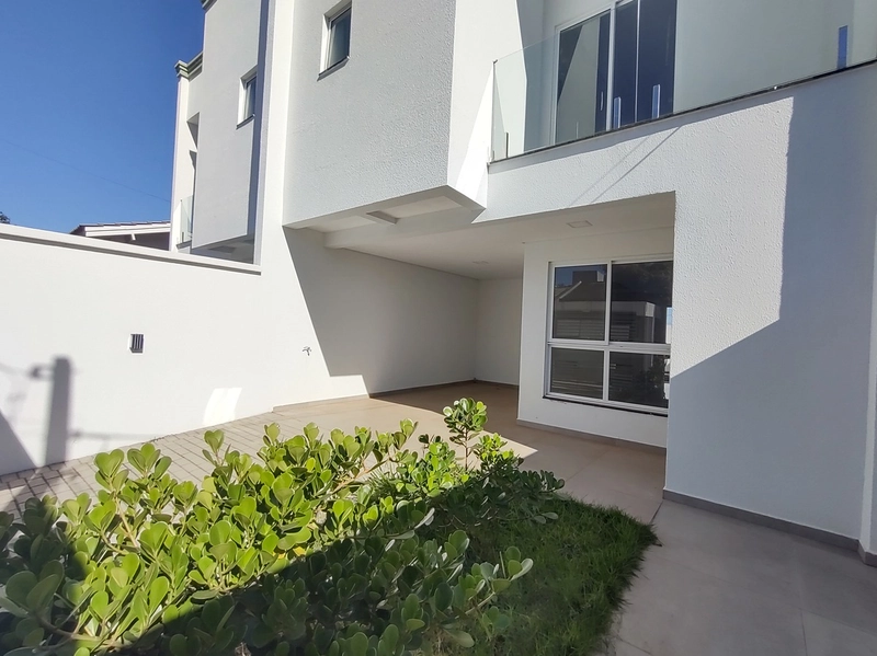 Casa (sobrado) novo com 3 quartos: 4ª foto da galeria de imagens do imóvel