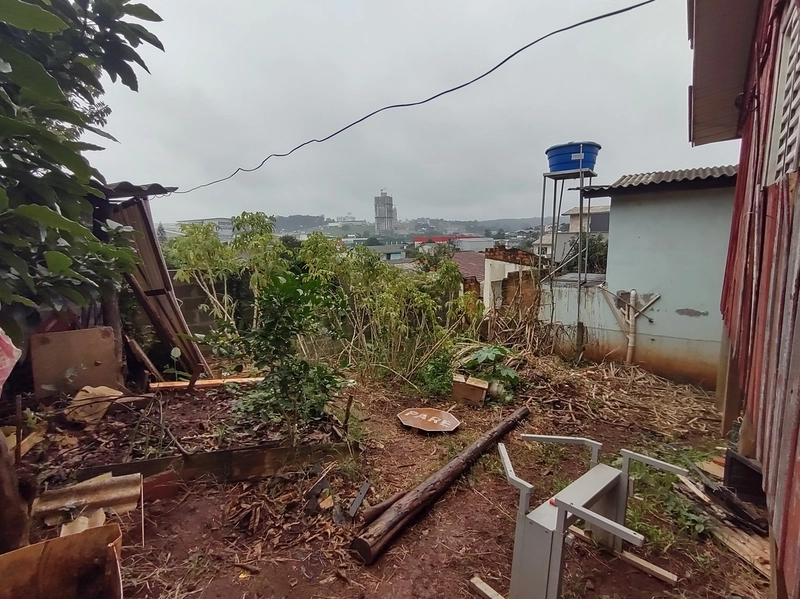 Terreno com 2 casas à venda no Líder em Chapecó: 4ª foto da galeria de imagens do imóvel