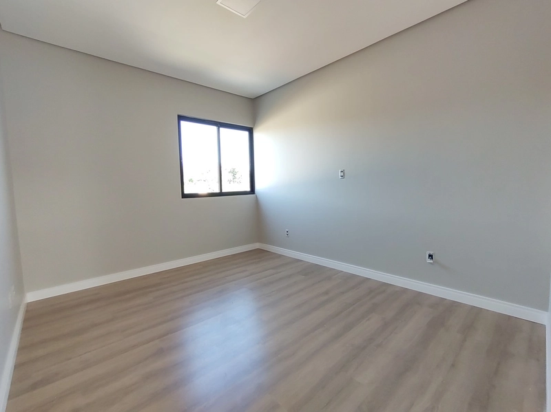 Casa nova com 3 suítes no Walvilla: 18ª foto da galeria de imagens do imóvel
