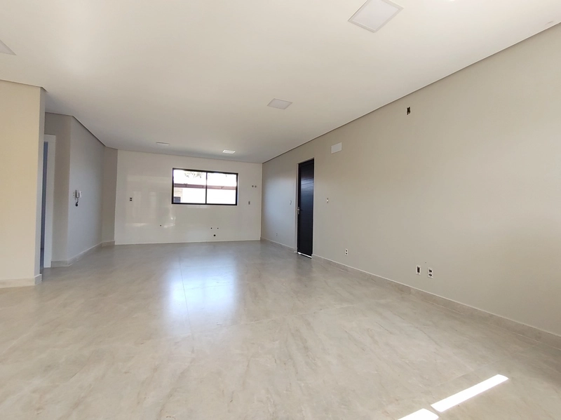 Casa nova com 3 suítes no Walvilla: 6ª foto da galeria de imagens do imóvel
