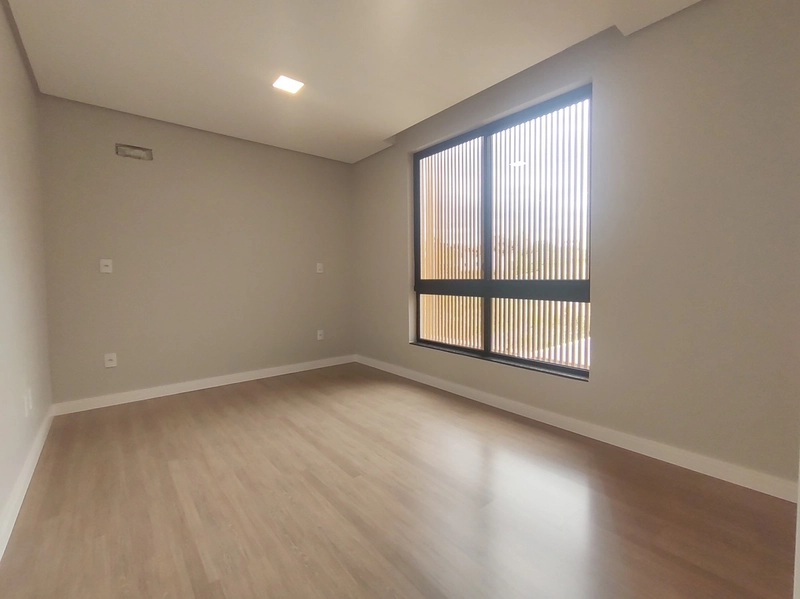 Casa nova com 3 suítes no bairro Jardim Europa: 28ª foto da galeria de imagens do imóvel