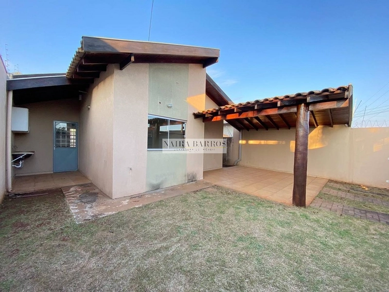 Casa com 3 dormitórios próxima a Orla: 1ª foto da galeria de imagens do imóvel