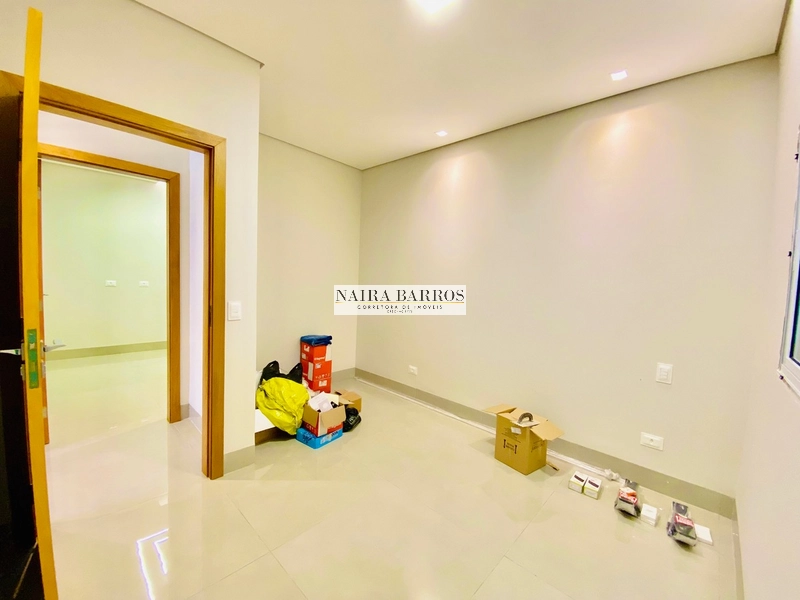 Casa com 3 dormitórios e terraço no Jd. Seminário: 9ª foto da galeria de imagens do imóvel