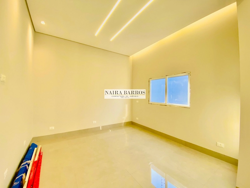 Casa com 3 dormitórios e terraço no Jd. Seminário: 3ª foto da galeria de imagens do imóvel