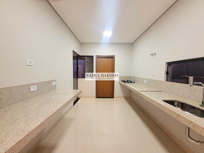 Casa de alto padrão com 3 dormitórios no Rita Vieira: 10ª foto da galeria de imagens do imóvel