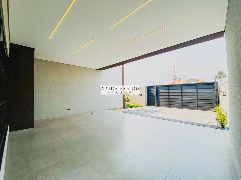Casa com 3 dormitórios e piscina no Rita Vieira: 3ª foto da galeria de imagens do imóvel