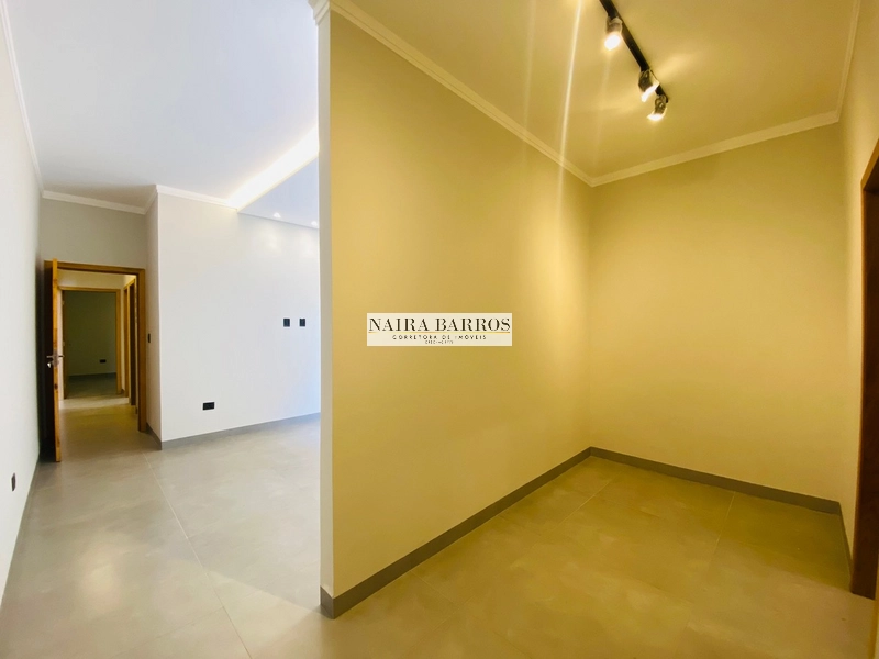 Casa com 3 dormitórios e piscina no Rita Vieira: 11ª foto da galeria de imagens do imóvel