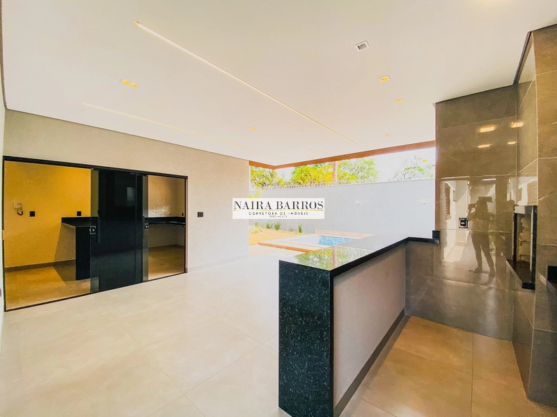 Casa com 3 dormitórios e piscina no Rita Vieira: 18ª foto da galeria de imagens do imóvel