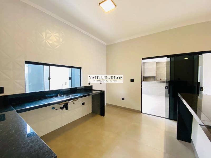 Casa com 3 dormitórios e piscina no Rita Vieira: 14ª foto da galeria de imagens do imóvel