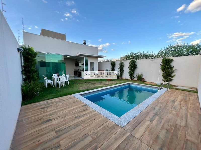 Casa com 3 dormitórios e piscina - Agua Limpa Park: 1ª foto da galeria de imagens do imóvel