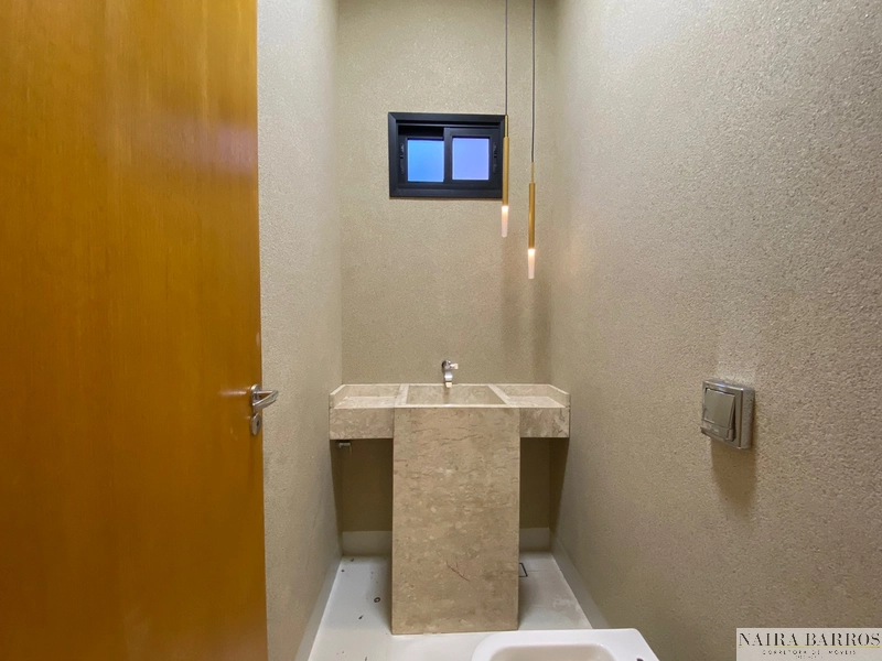 Casa com 3 suítes e piscina no Monte Castelo: 7ª foto da galeria de imagens do imóvel
