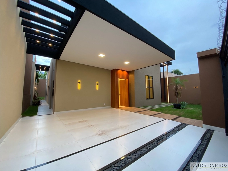 Casa com 3 suítes e piscina no Monte Castelo: 2ª foto da galeria de imagens do imóvel