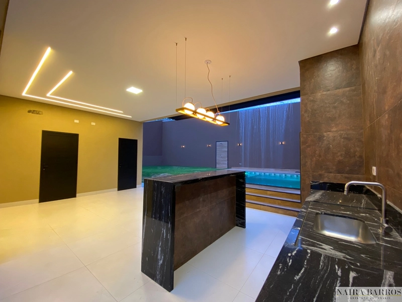 Casa com 3 suítes e piscina no Monte Castelo: 25ª foto da galeria de imagens do imóvel