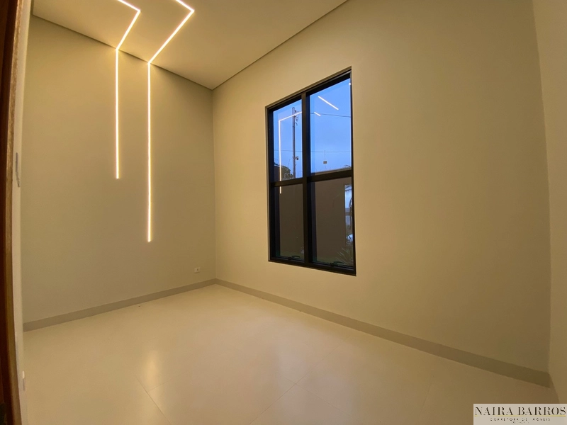 Casa com 3 suítes e piscina no Monte Castelo: 6ª foto da galeria de imagens do imóvel