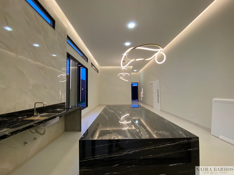 Casa com 3 suítes e piscina no Monte Castelo: 22ª foto da galeria de imagens do imóvel