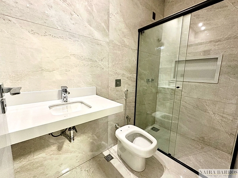 Casa com 3 suítes no Jardim São Lourenço/Tiradentes: 14ª foto da galeria de imagens do imóvel