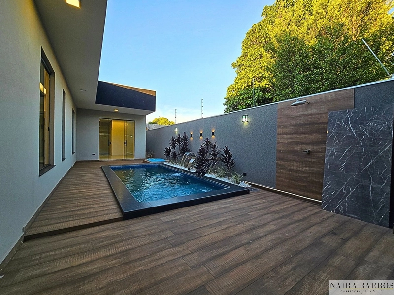 Casa com 3 suítes no Jardim São Lourenço/Tiradentes: 17ª foto da galeria de imagens do imóvel