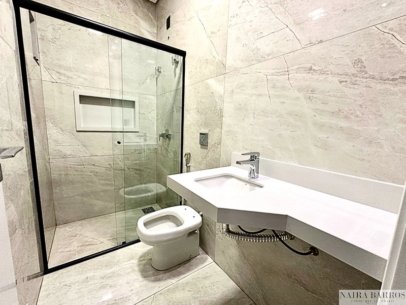 Casa com 3 suítes no Jardim São Lourenço/Tiradentes: 12ª foto da galeria de imagens do imóvel