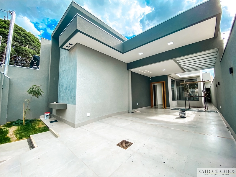 Casa com 3 suites e piscina no Rita Vieira: 2ª foto da galeria de imagens do imóvel