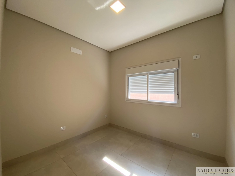 Casa com 3 dormitórios e piscina - Jd Seminário: 9ª foto da galeria de imagens do imóvel