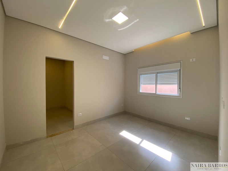 Casa com 3 dormitórios e piscina - Jd Seminário: 10ª foto da galeria de imagens do imóvel