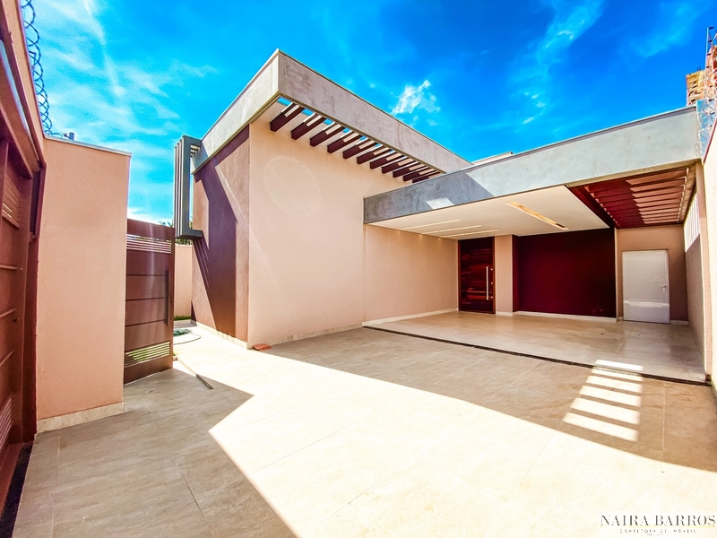 Casa com 3 dormitórios e piscina - Jd Seminário: 3ª foto da galeria de imagens do imóvel