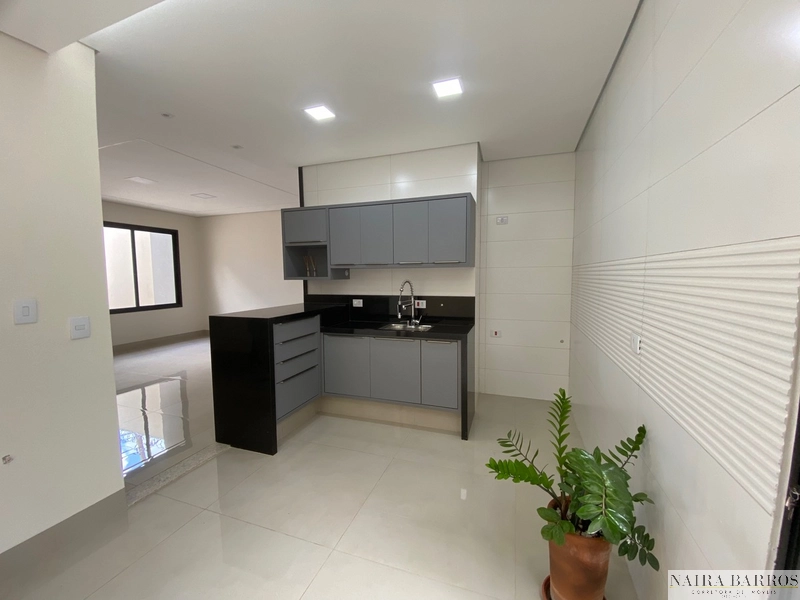 Casa com 3 dormitórios na Vila Nascente: 5ª foto da galeria de imagens do imóvel