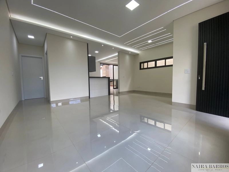 Casa com 3 dormitórios na Vila Nascente: 1ª foto da galeria de imagens do imóvel
